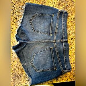 Boyfriend cut off shorts